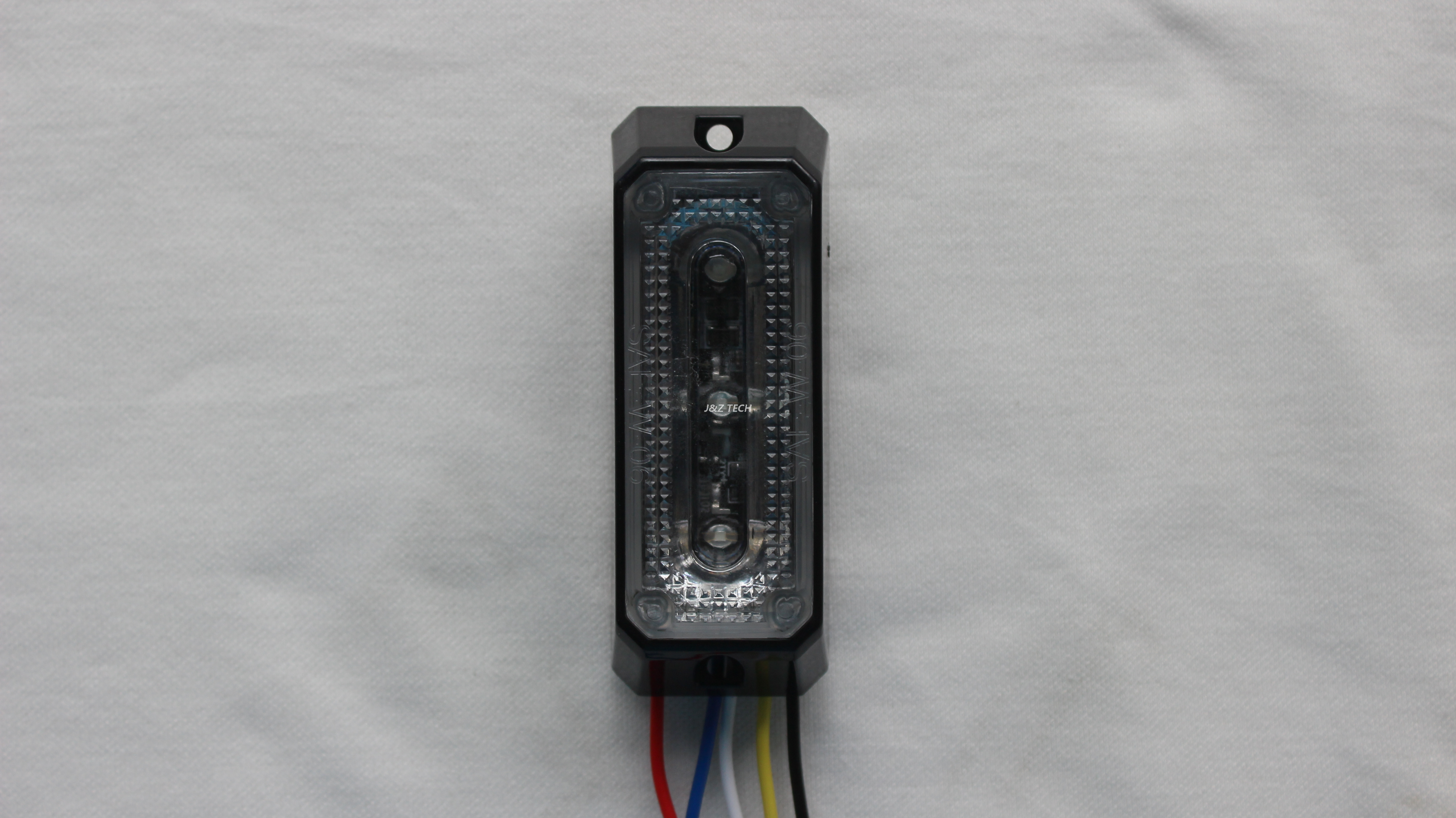 Tête d'éclairage stroboscopique à LED à montage en surface pour avertissement d'ambulance Linear 3